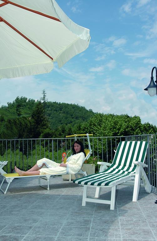 Hotel Vittoria 끼안챠노테르메 외부 사진