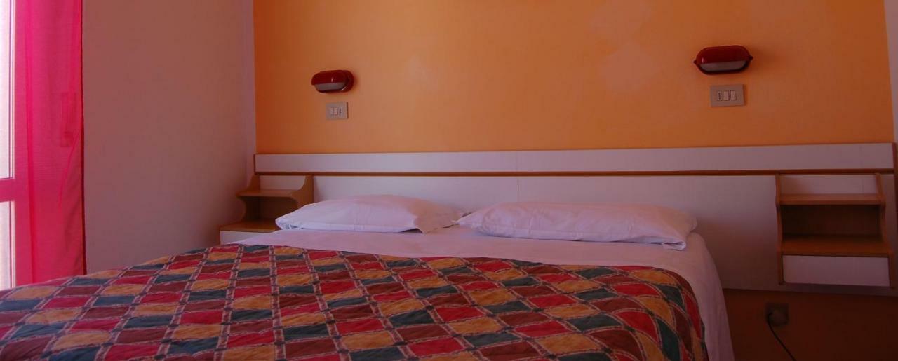 Hotel Vittoria 끼안챠노테르메 외부 사진